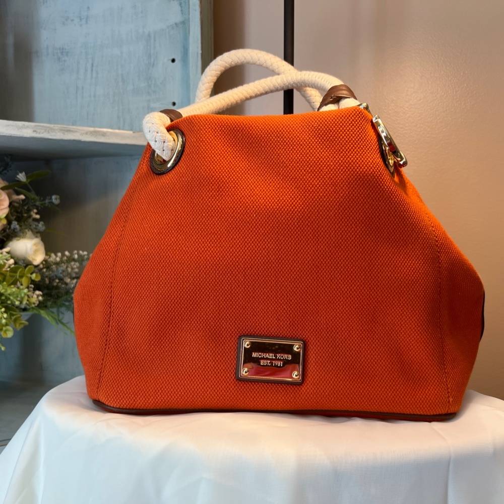 Michael Kors Tangerine Orange Marina Anchor Tote - EUC
